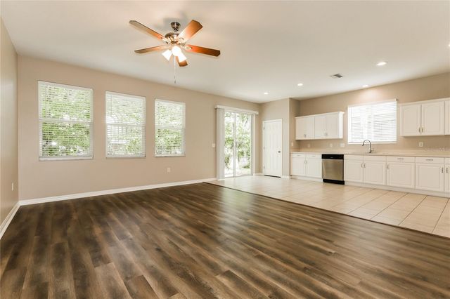 1035 CLEARPOINTE WAY, Lakeland, FL 33813