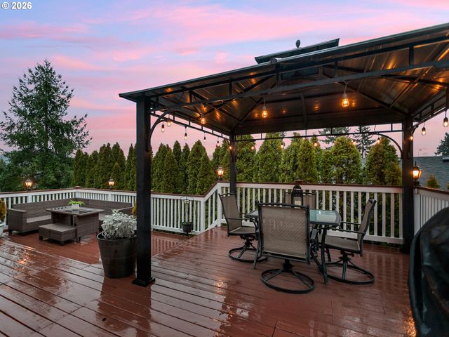 12444 Se SPENCER Ct, Happy Valley, OR 97086