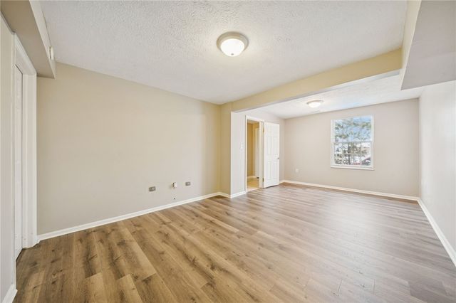 3242 Ward Street, Oakland, PA 15213