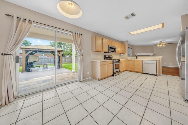 1610 Lloydminister WAY, Cedar Park, TX 78613