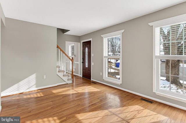 13372 NATIONVILLE LN, Woodbridge, VA 22193