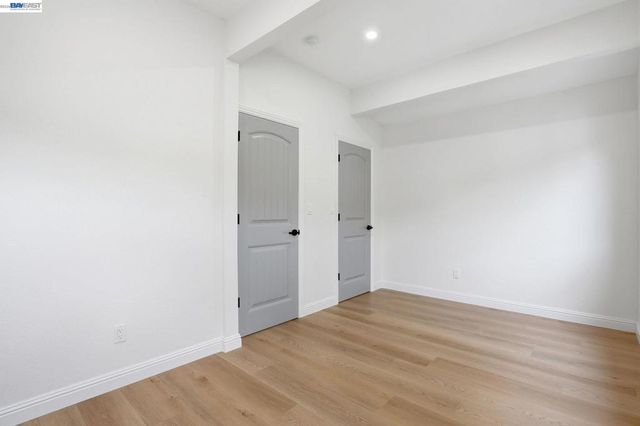 2011 Dolphin Dr, Aptos, CA 95003