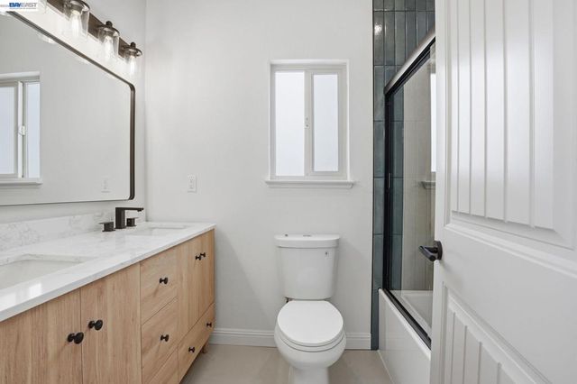 2011 Dolphin Dr, Aptos, CA 95003
