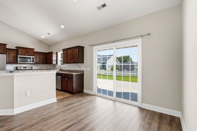 119 Silver Peak Dr., Conway, SC 29526