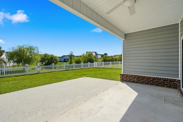 119 Silver Peak Dr., Conway, SC 29526