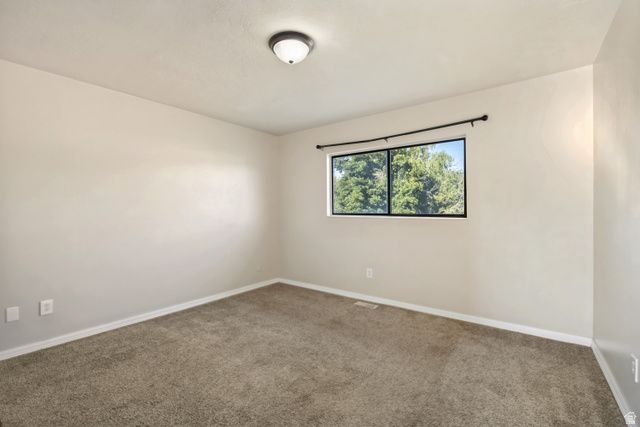 2252 S 400 W, Clearfield, UT 84015
