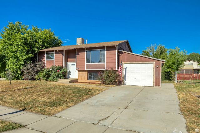 2252 S 400 W, Clearfield, UT 84015