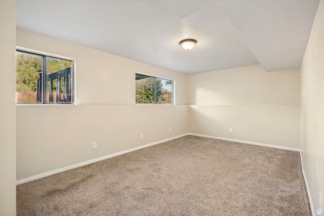 2252 S 400 W, Clearfield, UT 84015