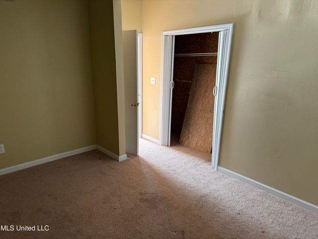 10633 Woolmarket Lake Road, Biloxi, MS 39532