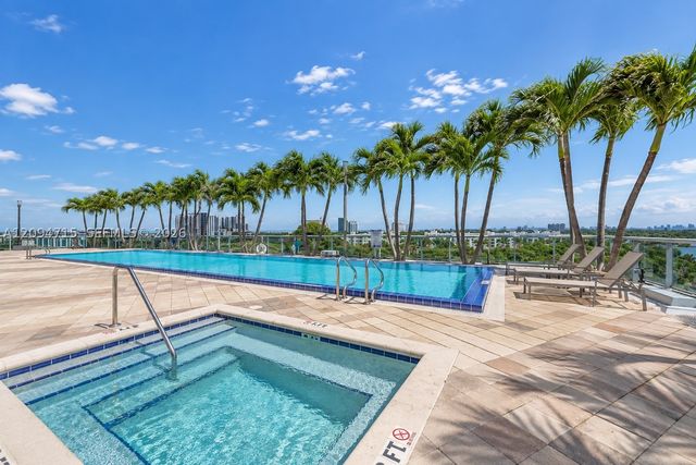 601 NE 36th St 1612, Miami, FL 33137