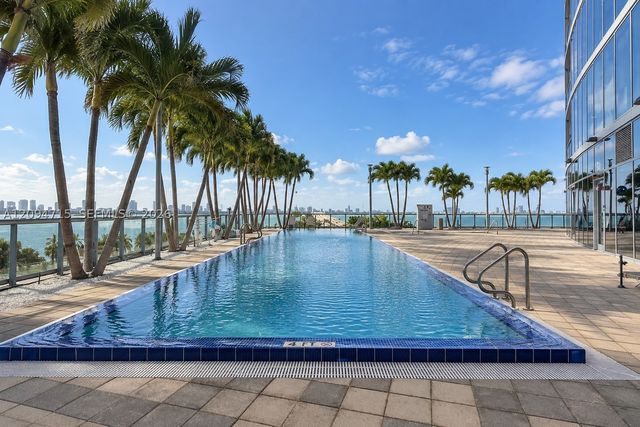 601 NE 36th St 1612, Miami, FL 33137