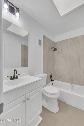 4609 Skylark Way, El Paso, TX 79922