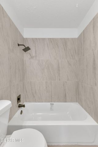 4609 Skylark Way, El Paso, TX 79922