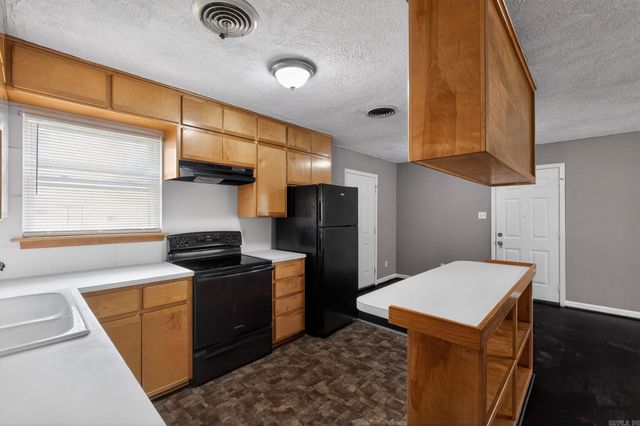 505 E Bethany Road, North Little Rock, AR 72117