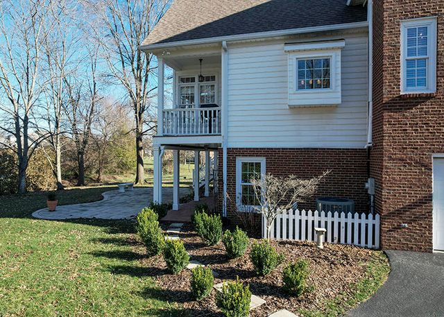 108 Patrick Henry Court, Danville, KY 40422