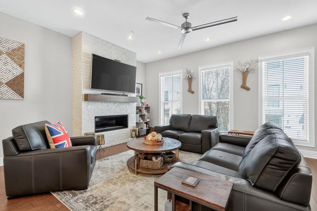 304 Liberty Way, Woodstock, GA 30188