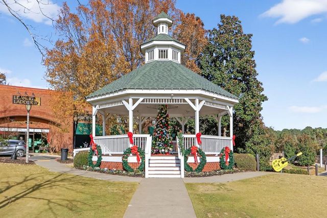 304 Liberty Way, Woodstock, GA 30188