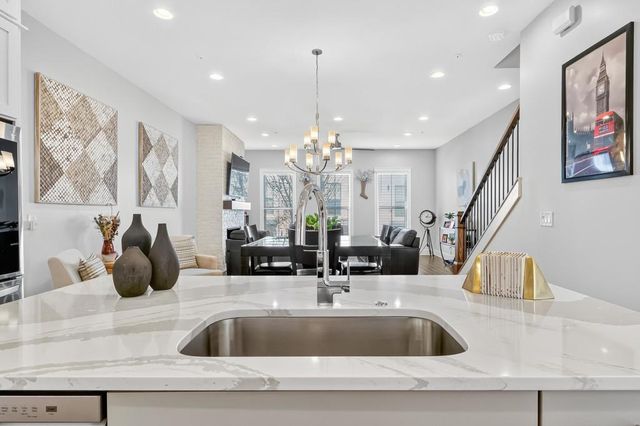 304 Liberty Way, Woodstock, GA 30188