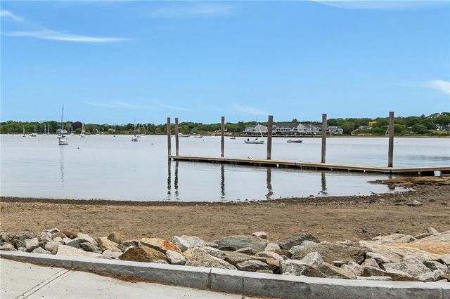 484 Thames Street, Bristol, RI 02809