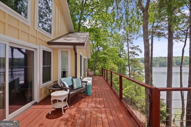 43 Cowan Court, Mansfield, GA 30055