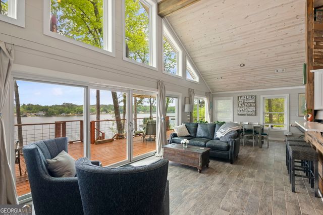 43 Cowan Court, Mansfield, GA 30055