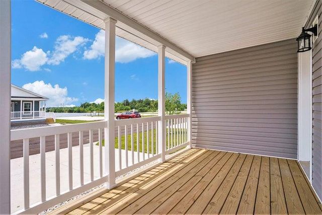 1283 E Ellis Road 13, Norton Shores, MI 49441