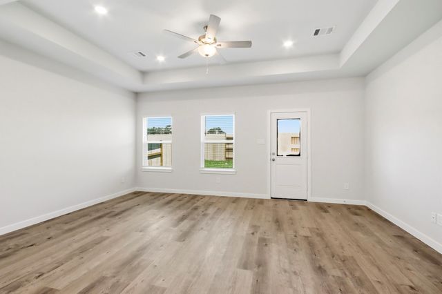 537 Wax Myrtle Way, Hockley, TX 77447