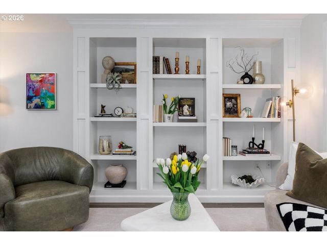 14325 Sw SPANIEL Ct, Beaverton, OR 97008