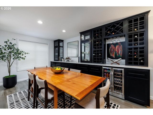 14325 Sw SPANIEL Ct, Beaverton, OR 97008