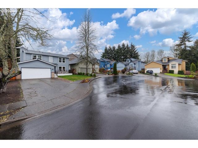 14325 Sw SPANIEL Ct, Beaverton, OR 97008