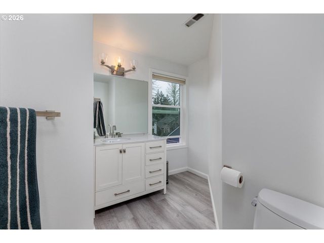 14325 Sw SPANIEL Ct, Beaverton, OR 97008