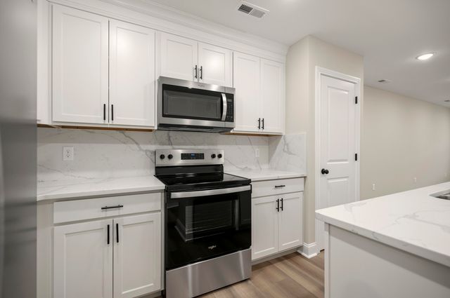 106 Harvest Bnd Trail, Berea, KY 40403