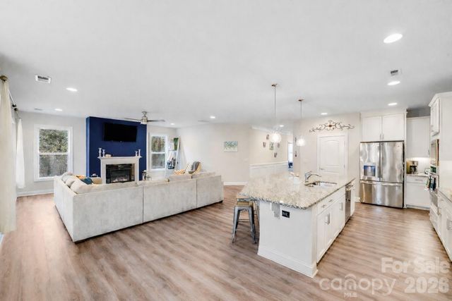 172 Butler Drive, Mooresville, NC 28115