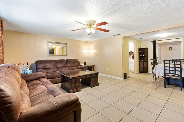 432 CROSBY COURT, Sarasota, FL 34237