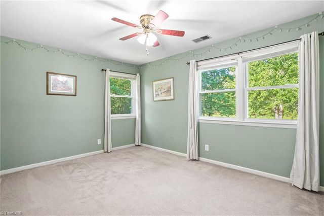 5220 Eastcrest Road, Mcleansville, NC 27377