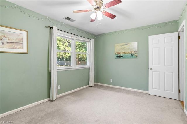 5220 Eastcrest Road, Mcleansville, NC 27377