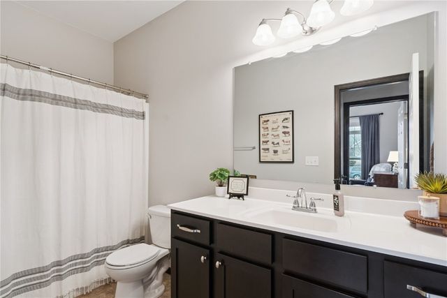 223 Windflower, Solon, IA 52333