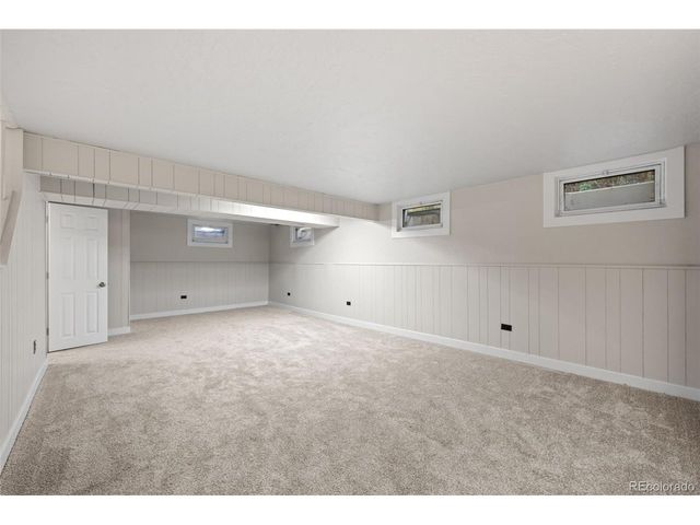 442 Titan Ct, Aurora, CO 80011