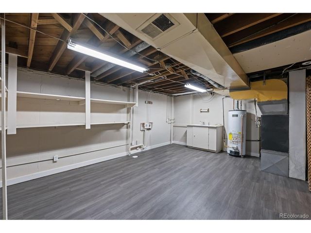 442 Titan Ct, Aurora, CO 80011