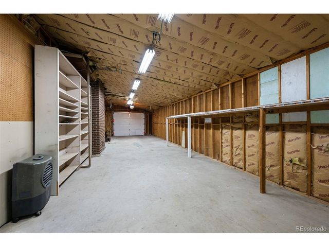 442 Titan Ct, Aurora, CO 80011