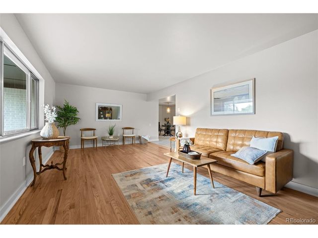 442 Titan Ct, Aurora, CO 80011