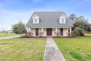 417 Periou Street, Breaux Bridge, LA 70517