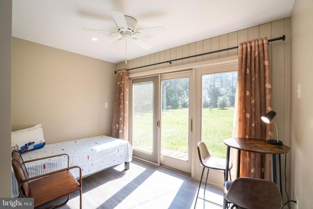 422 MARTIN TER, State College, PA 16803