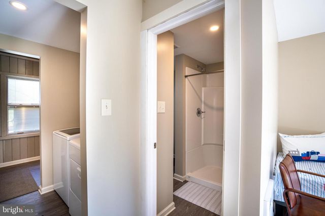 422 MARTIN TER, State College, PA 16803