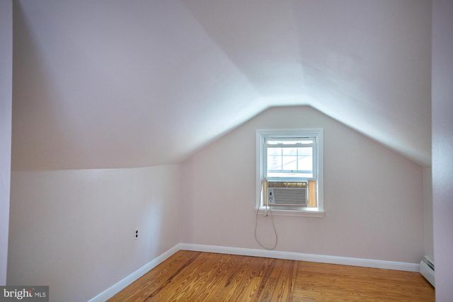 422 MARTIN TER, State College, PA 16803