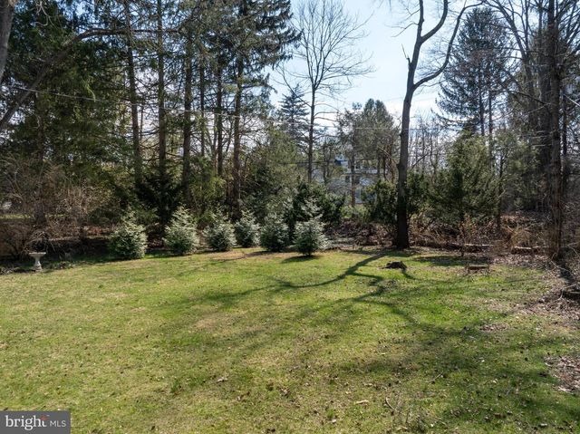 422 MARTIN TER, State College, PA 16803