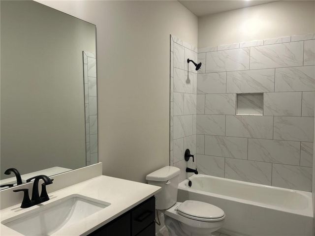 4015 Sierra Vista Circle, Cumming, GA 30040