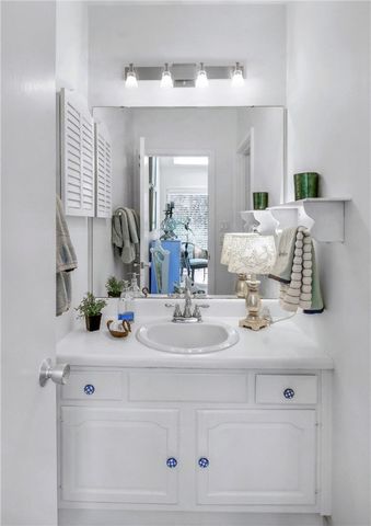 668 N Golf Villas North Golf Villas Rd Road, St Simons Island, GA 31522