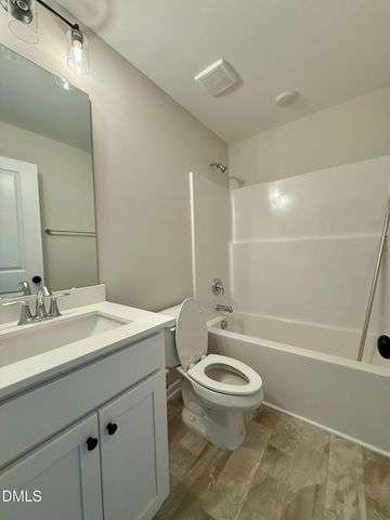 19 N Movado Trail, Kenly, NC 27542