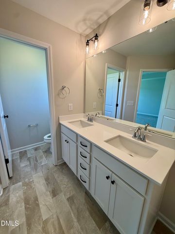 19 N Movado Trail, Kenly, NC 27542